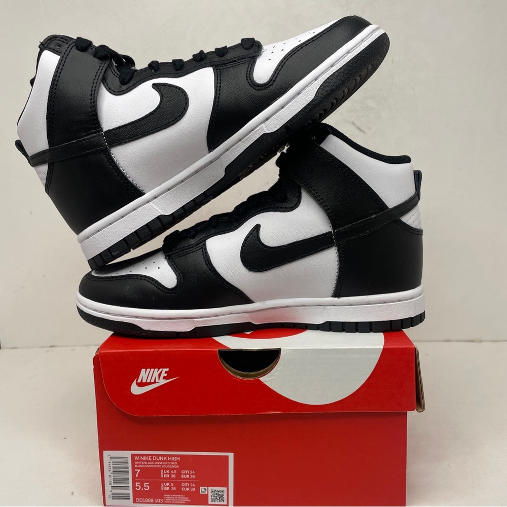Nike Dunk High WMNS “Panda/Black White” 2023 - Picture 3 of 4